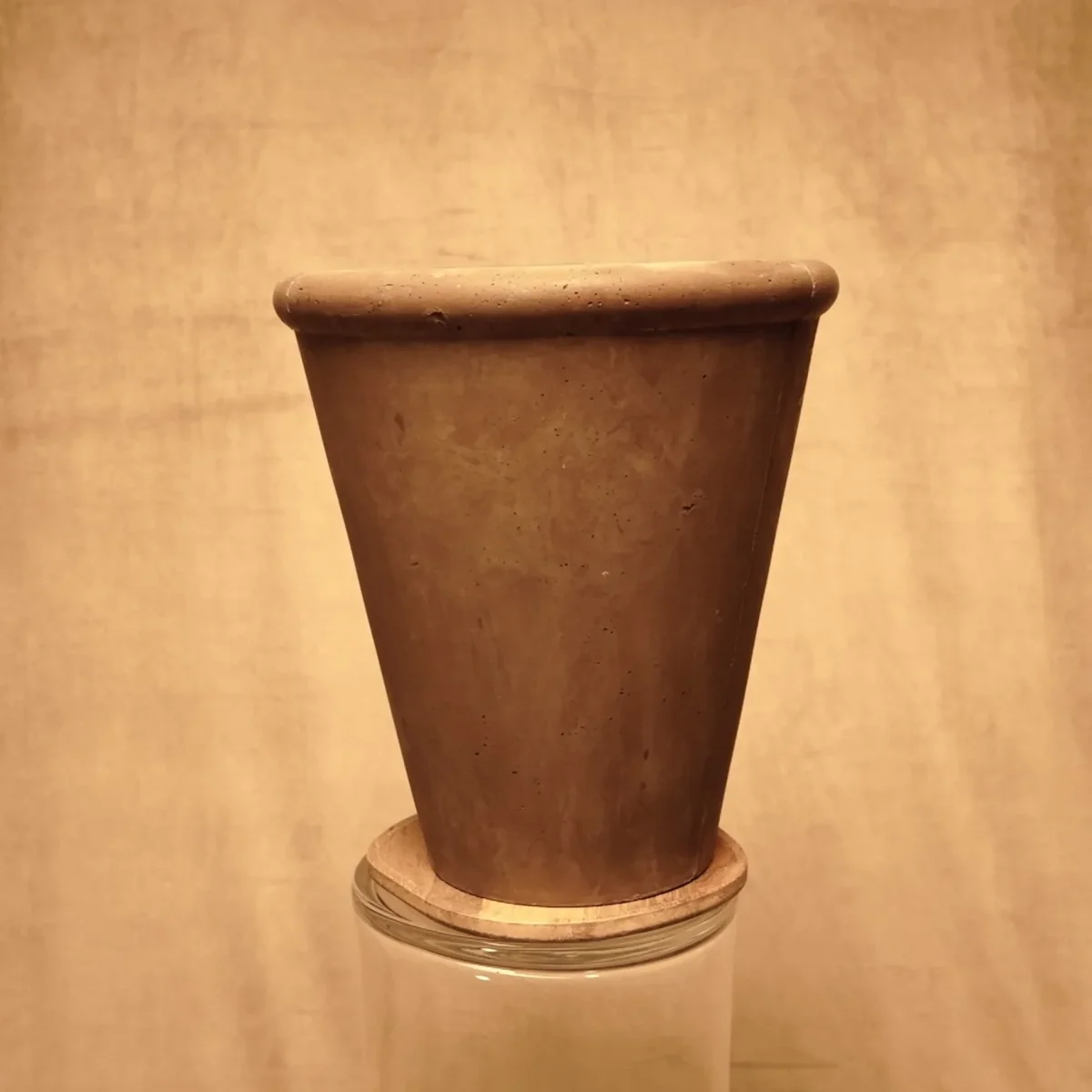 Maceta de Barro Marrón Artesanal - Imagen 2